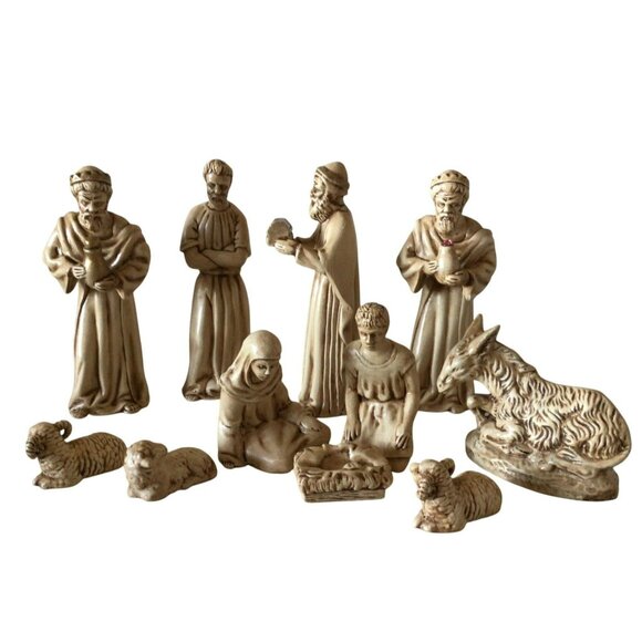 Vintage Handmade Ceramic Nativity 11 Pieces Holy Family Wise Men Animals Manger - Picture 2 of 15